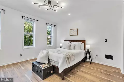 Bedroom - 323 E Lanvale St, Baltimore, MD 21202 photo 1 of 7