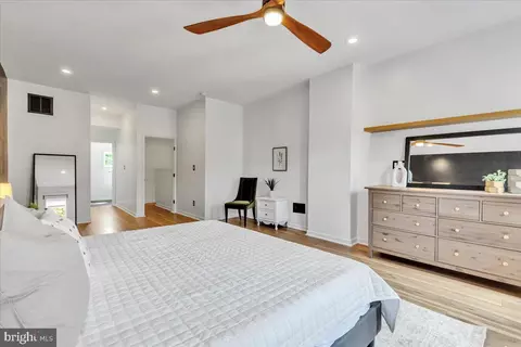 Bedroom - 323 E Lanvale St, Baltimore, MD 21202 photo 7 of 7