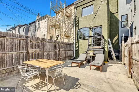 Exterior - 323 E Lanvale St, Baltimore, MD 21202 photo 4 of 5