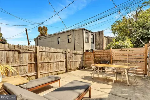Exterior - 323 E Lanvale St, Baltimore, MD 21202 photo 3 of 5
