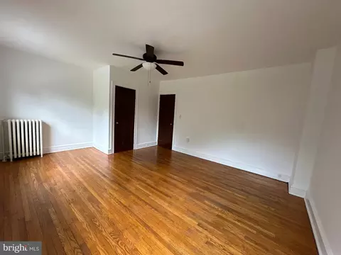 Bedroom - 3401 Shannon Dr, Baltimore, MD 21213 photo 2 of 5