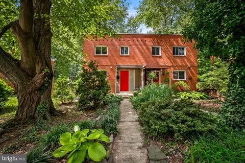 6176 Chinquapin Pkwy, Baltimore, MD 21239