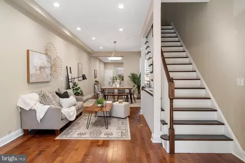 Entry Way - 808 Whitelock St, Baltimore, MD 21217 photo 1 of 12