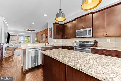 801 S Macon St, Baltimore, MD 21224 photo 8