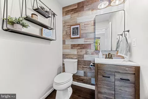 801 S Macon St, Baltimore, MD 21224 photo 5