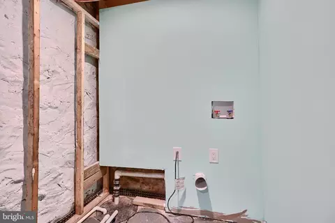 Other - 417 Mount Holly St, Baltimore, MD 21229 photo 26 of 32