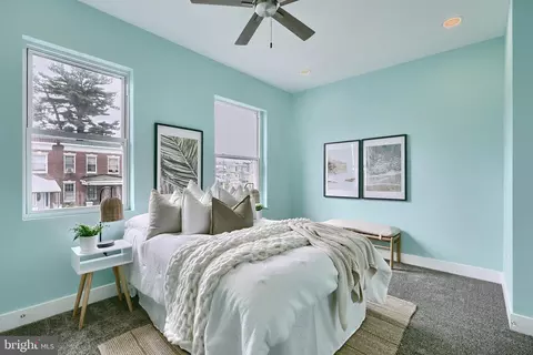 Bedroom - 417 Mount Holly St, Baltimore, MD 21229 photo 1 of 6