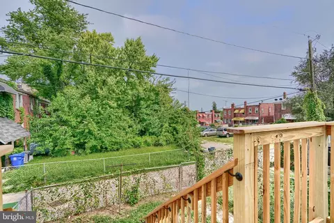 Exterior - 417 Mount Holly St, Baltimore, MD 21229 photo 2 of 2