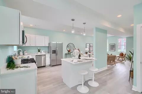 Other - 417 Mount Holly St, Baltimore, MD 21229 photo 2 of 32