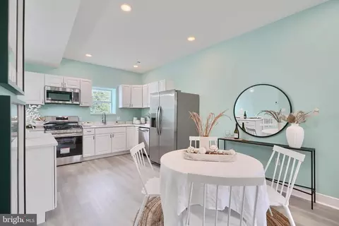 Other - 417 Mount Holly St, Baltimore, MD 21229 photo 9 of 32