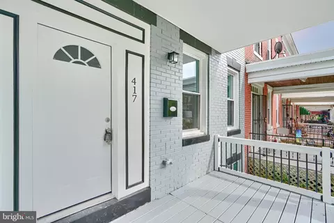 Exterior - 417 Mount Holly St, Baltimore, MD 21229 photo 1 of 2