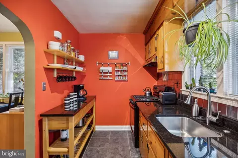 6018 Eastern Pkwy, Baltimore, MD 21206 photo 7