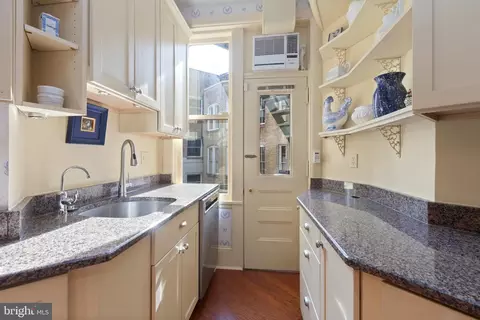 700 Washington Pl #3C, Baltimore, MD 21201 photo 27
