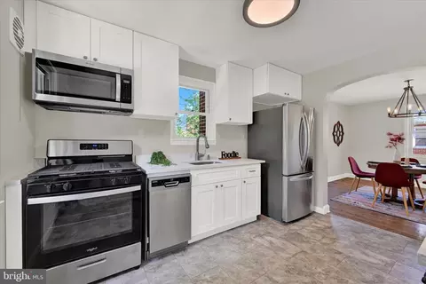 5902 Eurith Ave, Baltimore, MD 21206 photo 16