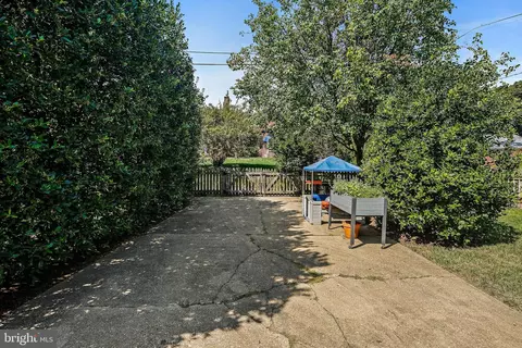 Exterior - 120 Croydon Rd, Baltimore, MD 21212 photo 6 of 38