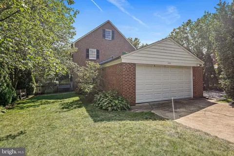 Exterior - 120 Croydon Rd, Baltimore, MD 21212 photo 5 of 38
