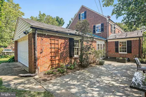 Exterior - 120 Croydon Rd, Baltimore, MD 21212 photo 3 of 38