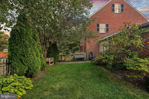 Exterior - 120 Croydon Rd, Baltimore, MD 21212 photo 19 of 38