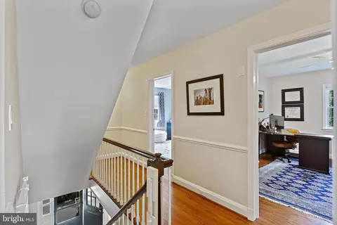 Entry Way - 120 Croydon Rd, Baltimore, MD 21212 photo 1 of 3