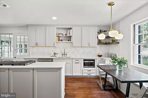 Kitchen - 120 Croydon Rd, Baltimore, MD 21212 photo 2 of 5