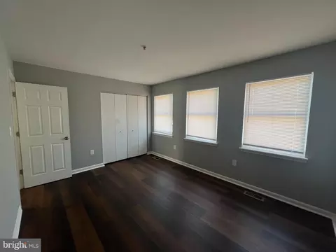 Bedroom - 2124 Brunt St, Baltimore, MD 21217 photo 2 of 2