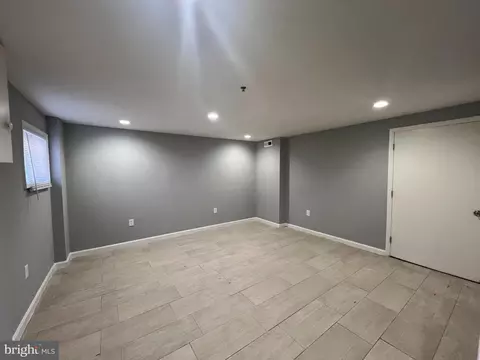 Living - 2124 Brunt St, Baltimore, MD 21217 photo 3 of 3
