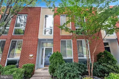 1009 Covington St, Baltimore, MD 21230 photo 1