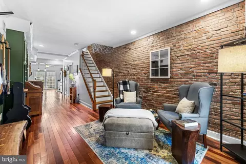 Entry Way - 1455 Andre St, Baltimore, MD 21230 photo 2 of 13
