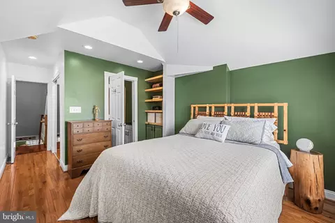 Bedroom - 1455 Andre St, Baltimore, MD 21230 photo 2 of 2