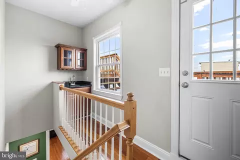 Entry Way - 1455 Andre St, Baltimore, MD 21230 photo 12 of 13
