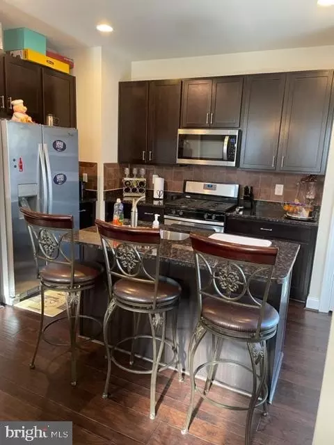 4407 Cherry Way, Baltimore, MD 21229 photo 4