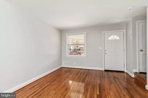 3394 Saint Benedict St, Baltimore, MD 21229 photo 11