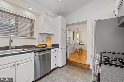 Kitchen - 1805 Fleet St, Baltimore, MD 21231 photo 1 of 2