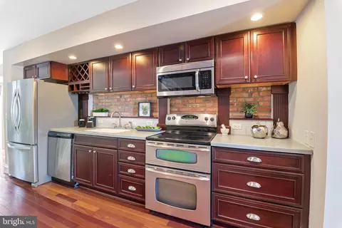 665 E Clement St, Baltimore, MD 21230 photo 5