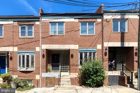 Exterior - 214 Grindall St, Baltimore, MD 21230 photo 1 of 8