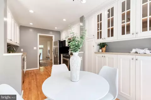 Entry Way - 214 Grindall St, Baltimore, MD 21230 photo 2 of 2