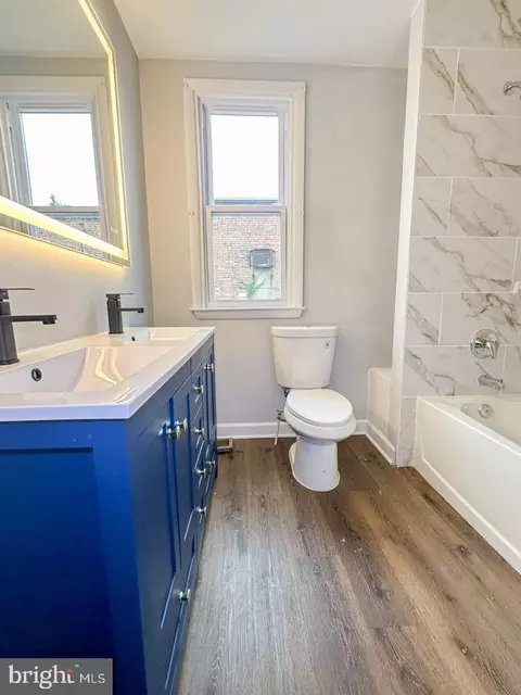 Bath - 436 E Patapsco Ave, Baltimore, MD 21225 photo 2 of 3