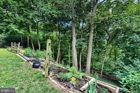 1925 Greenberry Rd, Baltimore, MD 21209 photo 32