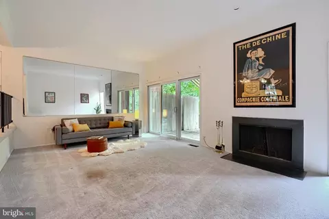 1925 Greenberry Rd, Baltimore, MD 21209 photo 14