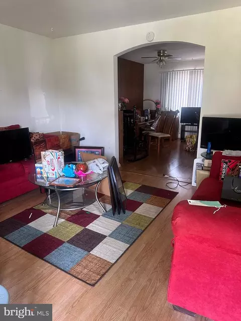 529 Brisbane Rd, Baltimore, MD 21229 photo 5