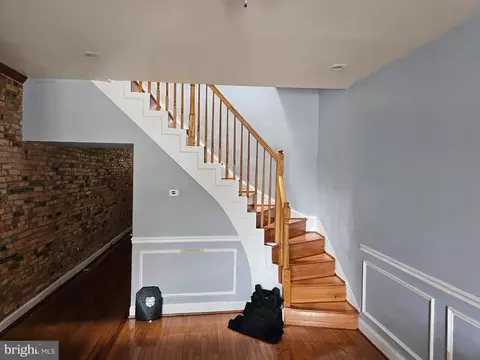 Entry Way - 1122 Myrtle Ave, Baltimore, MD 21201 photo 1 of 6