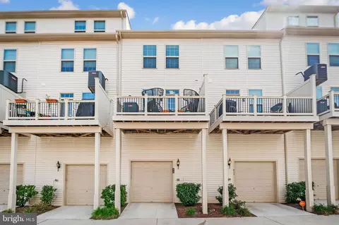 Other - 810 S Macon St, Baltimore, MD 21224 photo 6 of 8