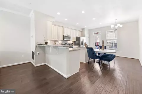 Other - 810 S Macon St, Baltimore, MD 21224 photo 4 of 8