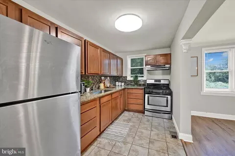 Kitchen - 2804 E Federal St, Baltimore, MD 21213 photo 1 of 1