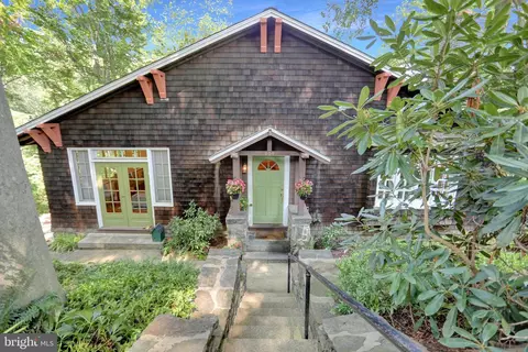 204 Longwood Rd, Baltimore, MD 21210