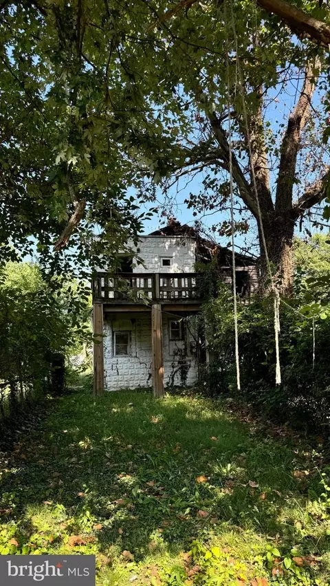2641 Frederick Ave, Baltimore, MD 21223 photo 3