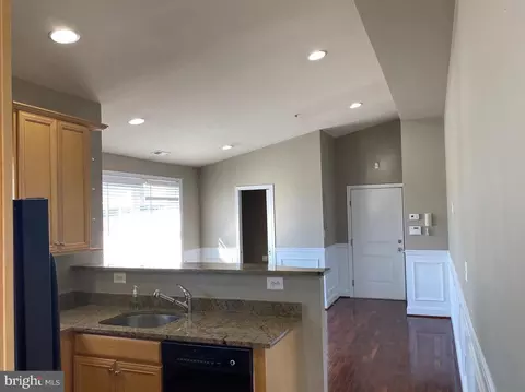 Living - 5319 Eastern Ave, Baltimore, MD 21224 photo 2 of 4