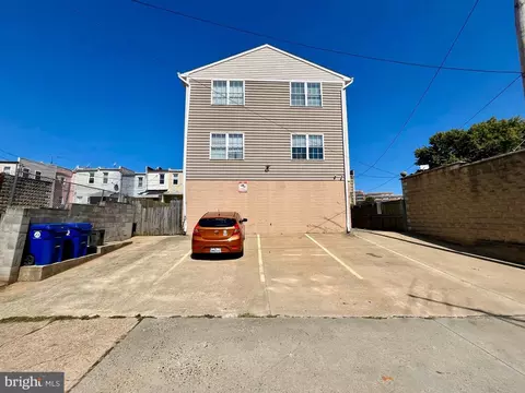 Exterior - 5319 Eastern Ave, Baltimore, MD 21224 photo 8 of 11