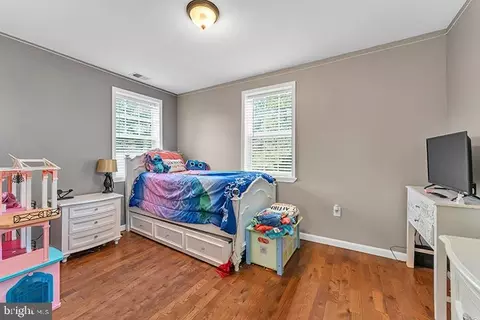 74 N Monastery Ave, Baltimore, MD 21229 photo 17