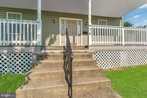 74 N Monastery Ave, Baltimore, MD 21229 photo 4